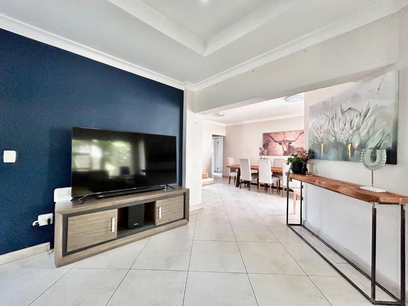 3 Bedroom Property for Sale in Caribbean Beach Club North West